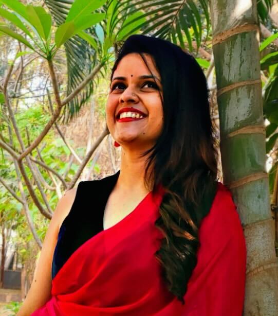 Shalaka, founder of Jahaan by Shalaka, in a red saree